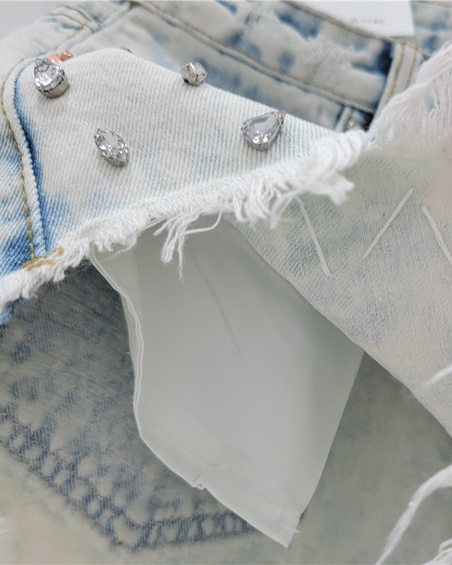 3/4-Jeansshorts mit Strass-Perlen und Fransen