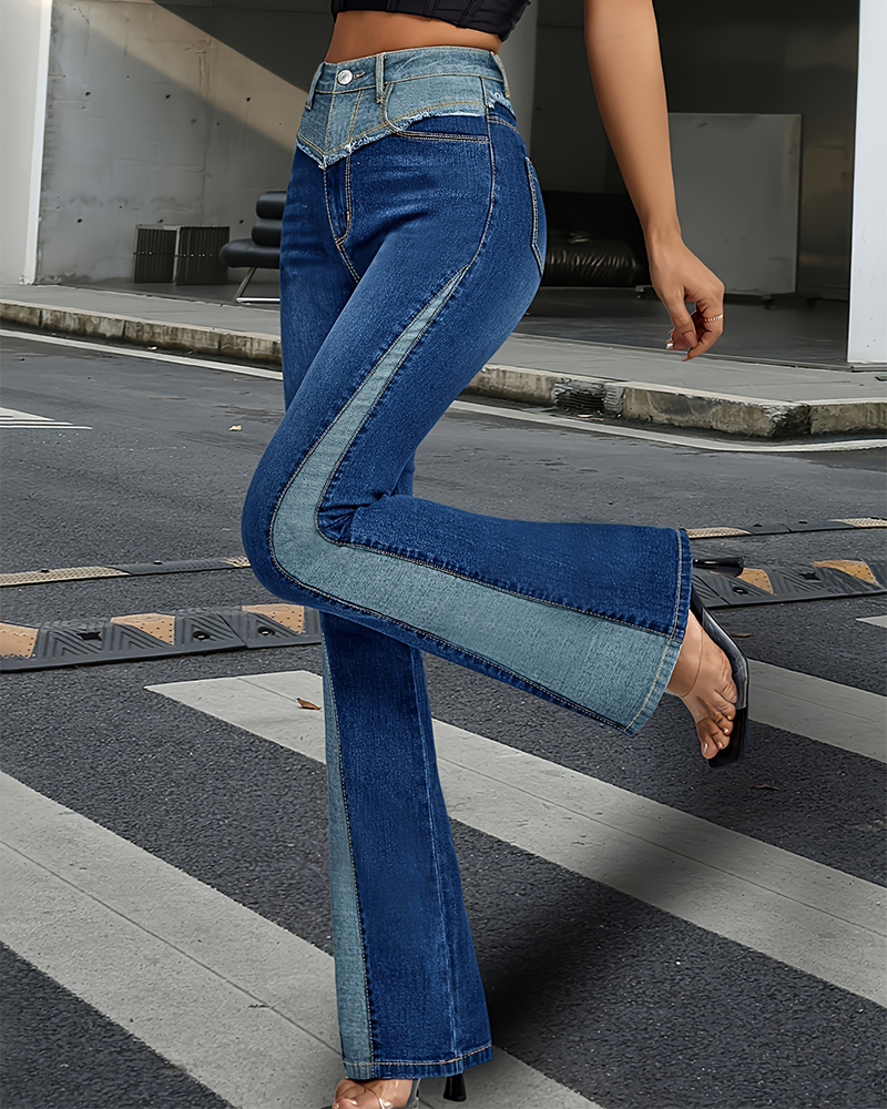 Slim-Ffit Flared Jeans