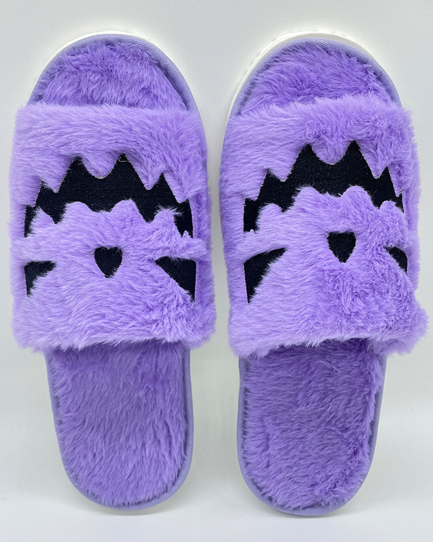 Pantuflas de felpa con forma de calabaza y punta abierta