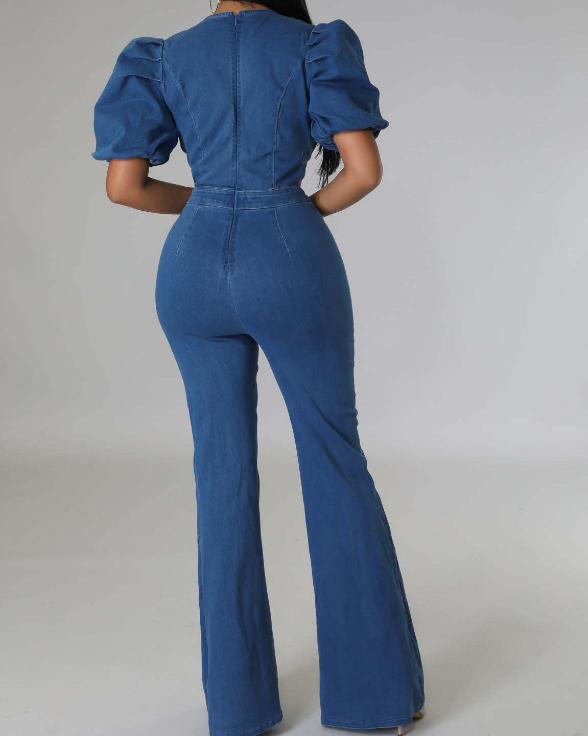 Lässiger Denim-Jumpsuit mit plissierten Laternen-Puffärmeln