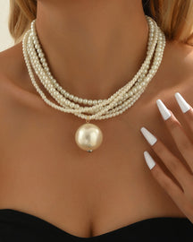 Multi-Layered Large Pearl Collarbone Necklace