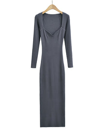 Figurbetontes Strick-Jumpsuit-Kleid mit eckigem Ausschnitt und langen Ärmeln