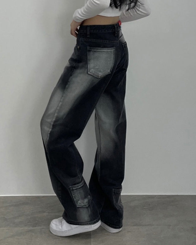 Sfumato Jeans mit kontrastierender niedriger Taille und verwaschenen Taschen und weitem Bein