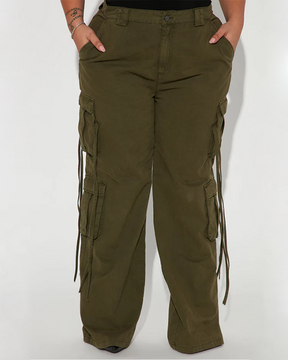 Pantalones casuales holgados con múltiples bolsillos