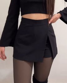 Falda blazer con pantalón corto y abertura delantera (preventa)