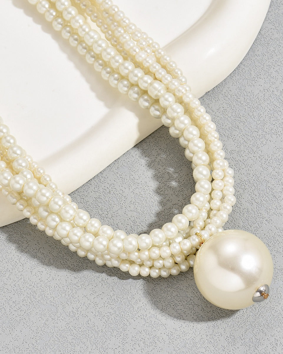 Multi-Layered Large Pearl Collarbone Necklace