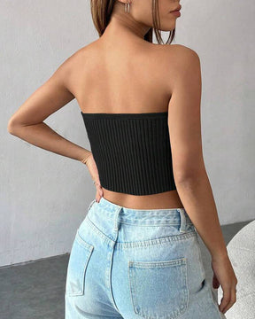 Enge Strickweste mit hohlem Tube-Top