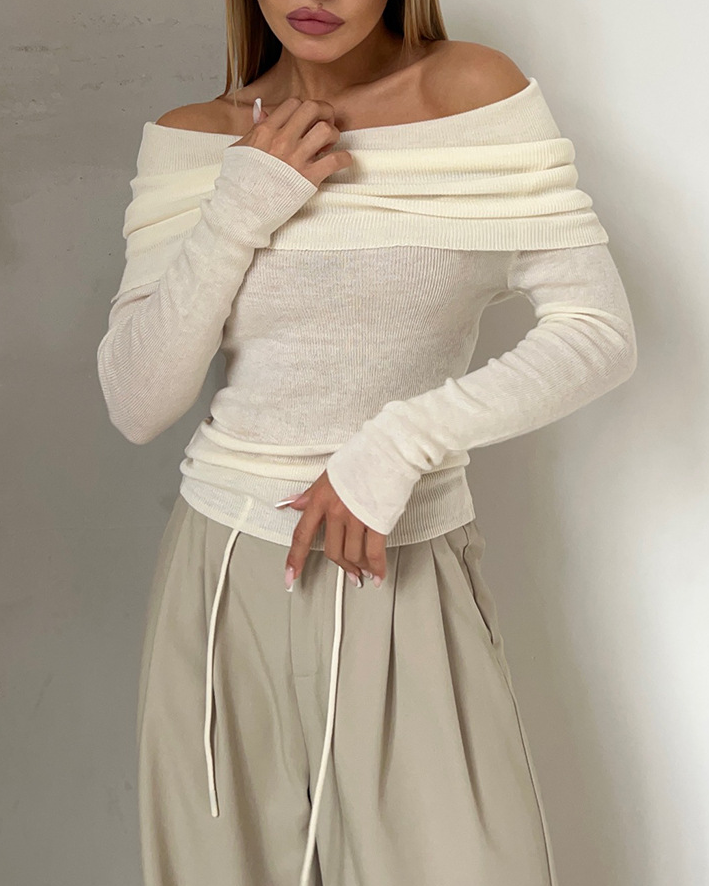 Off-The-Shoulder Bateau Neck Long-Sleeved Sweater