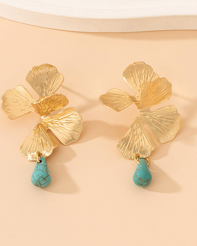 Pendientes vintage con flores de color turquesa 