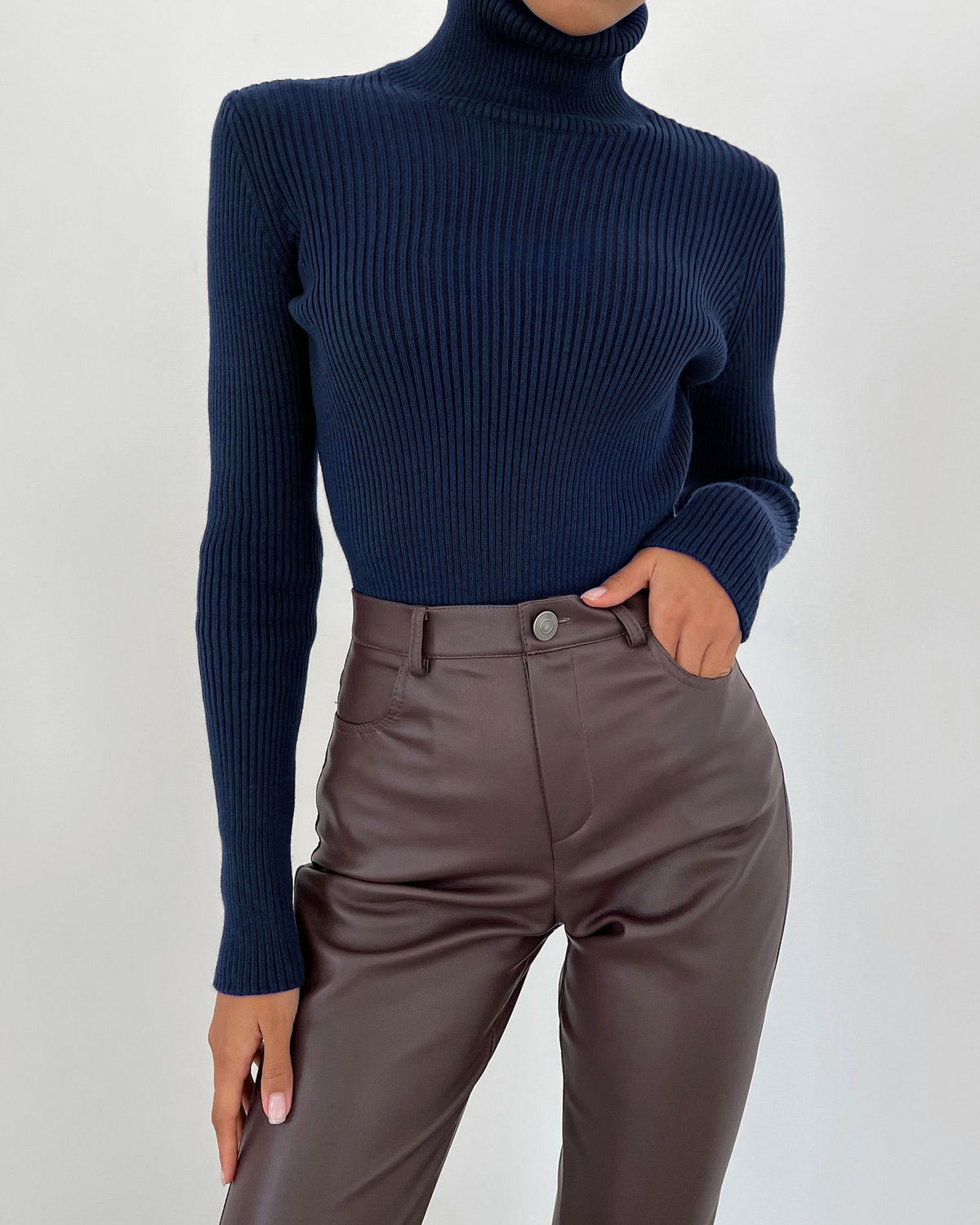 Turtleneck Pit Pullover Sweater