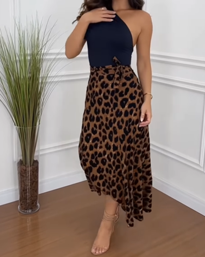 Leopard Print Skirt With A Hip Wrap (Pre-Sale)