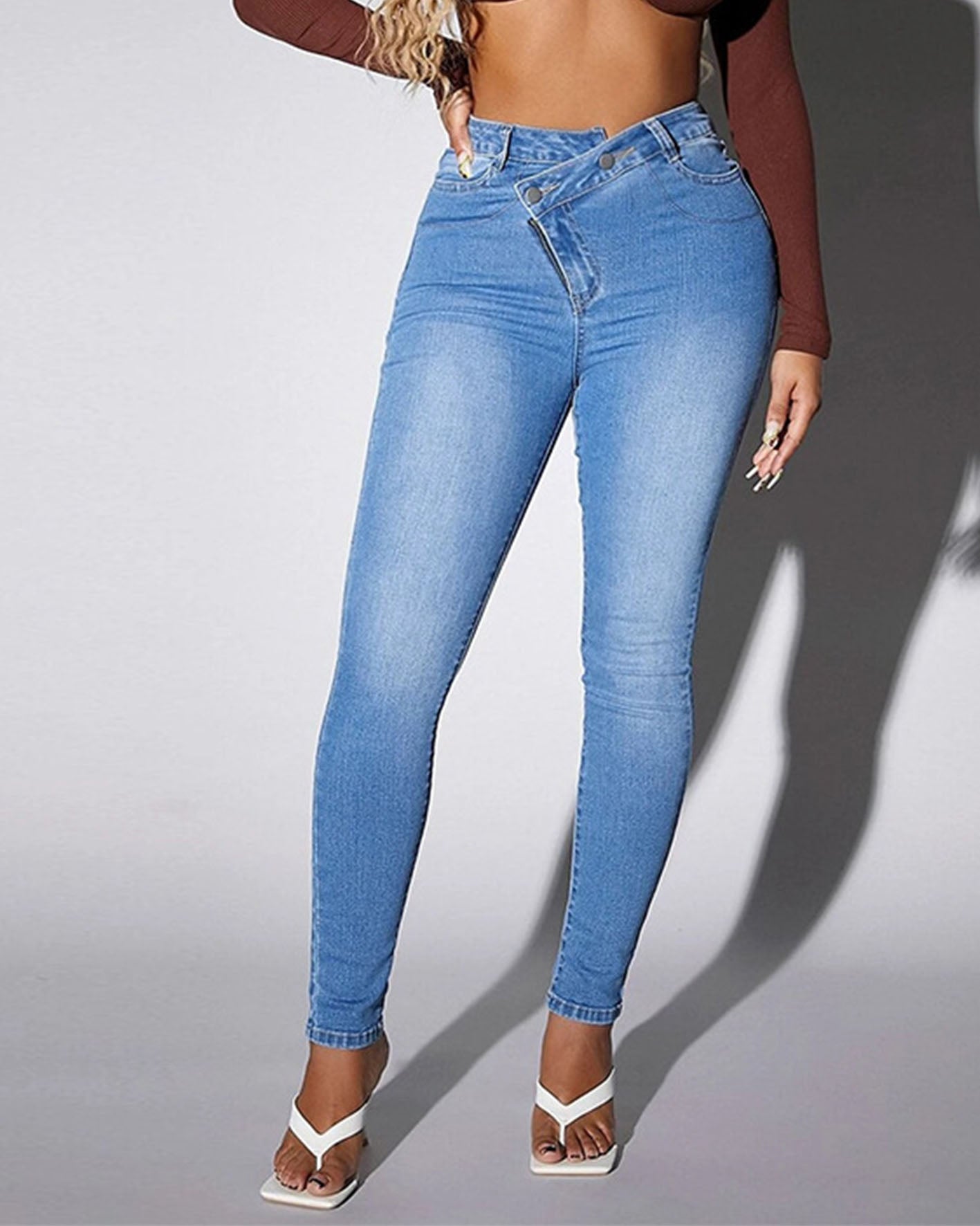 Women's Asymmetrical Wash Skinny Jeans